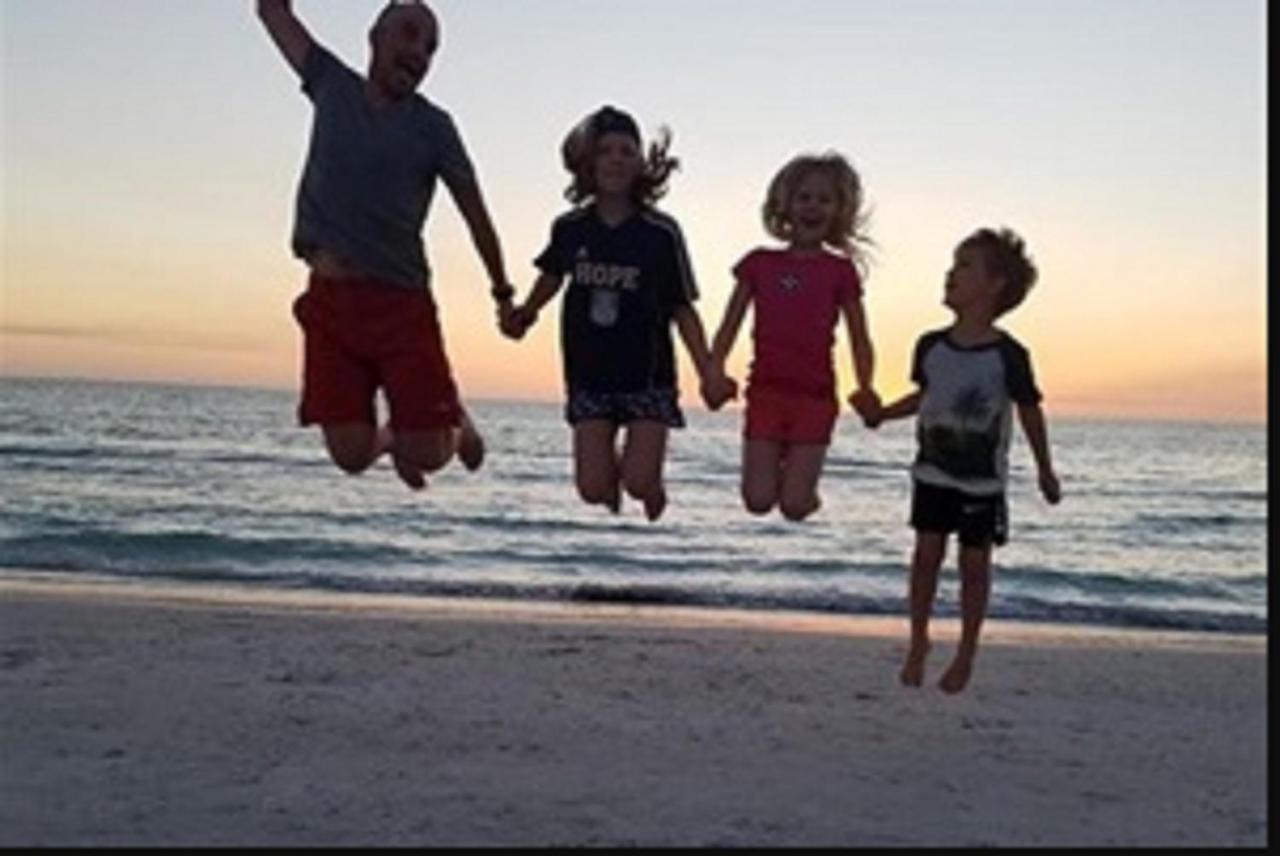 Pag Beachhouse Rentals St. Pete Beach Eksteriør bilde