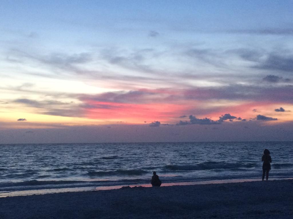 Pag Beachhouse Rentals St. Pete Beach Eksteriør bilde